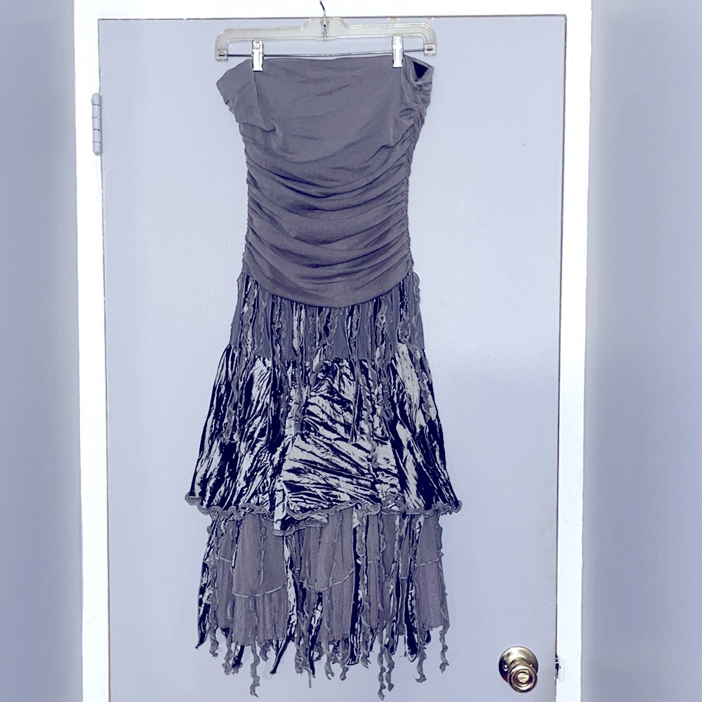 Amazing Strapless Dress by Arielle